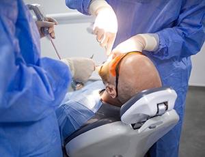 Patient in Plano getting a wisdom tooth extraction